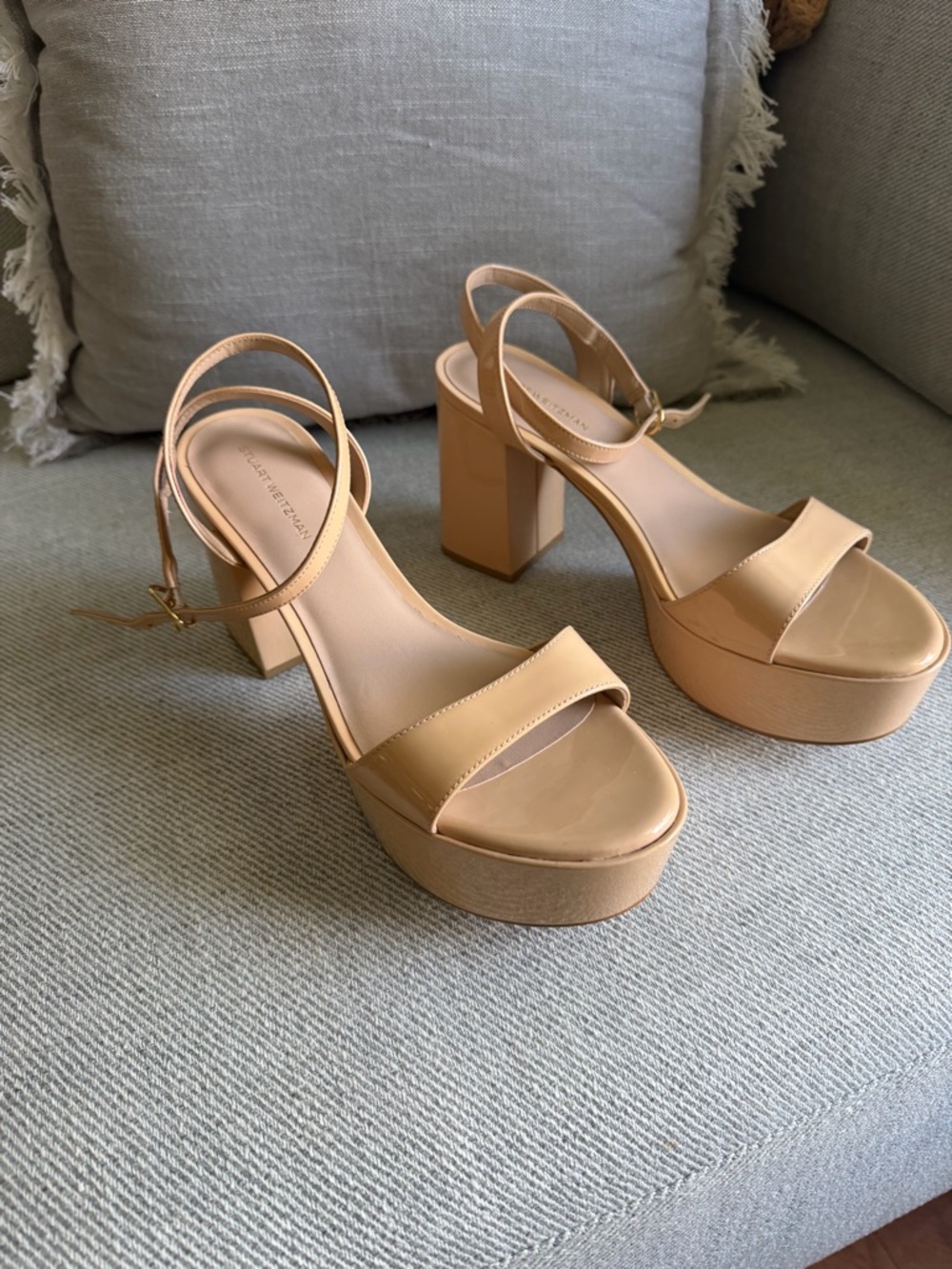 NWOT - Stuart Weitzman - Nude Platform Block Heel Sandals